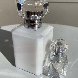 TIFFANY & COMPANY BODY LOTION 100 ML. Used, no box.  Sheer Sample included.